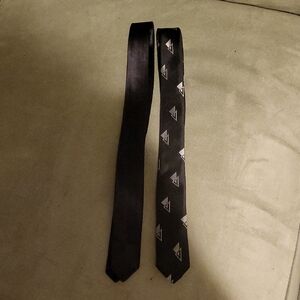 Stylish Black Geometric Pattern Tie